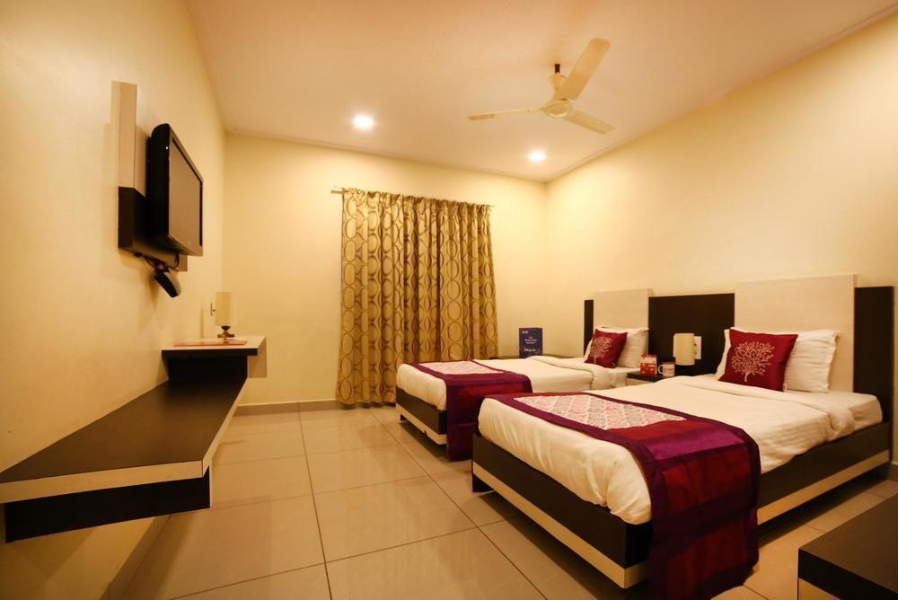 Oyo Rooms Mahanadu Road Vijayawāda Exterior photo